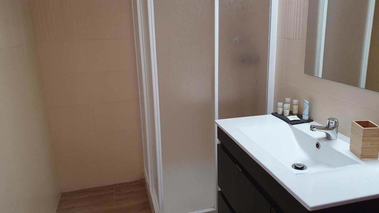 Go4Surf Beach Lofts Peniche Exteriör bild
